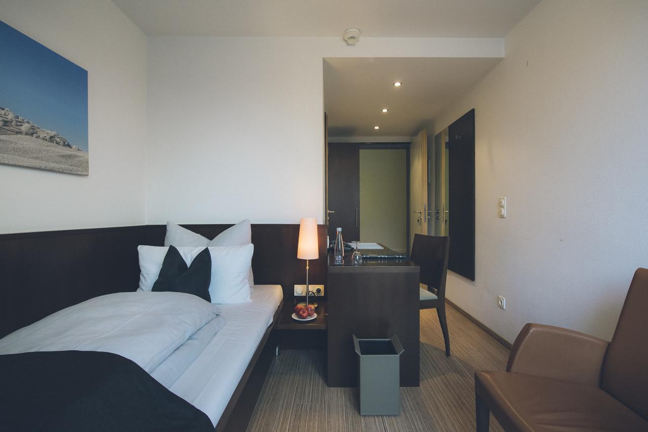 Das Wildeck Hotel & Restaurant Abstatt Luaran gambar